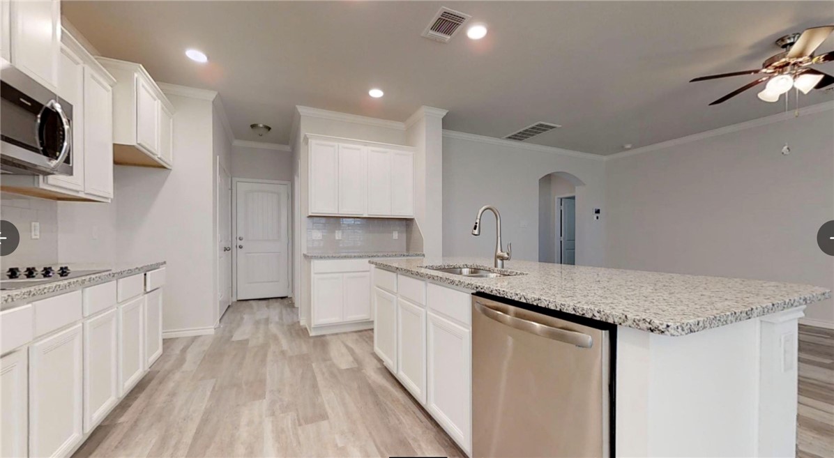 10904 Granada Drive, Waco, Texas image 15