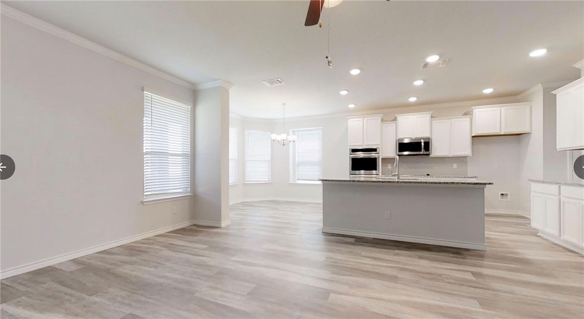10904 Granada Drive, Waco, Texas image 4