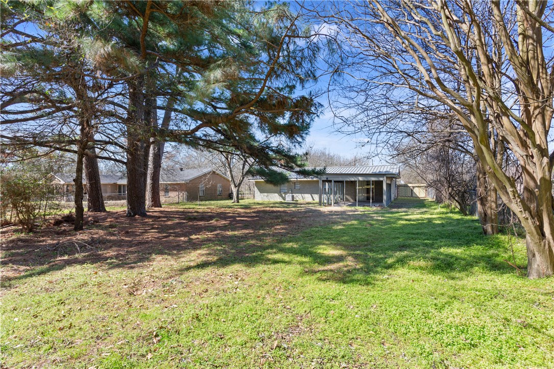701 S 13th Avenue, Teague, Texas image 27