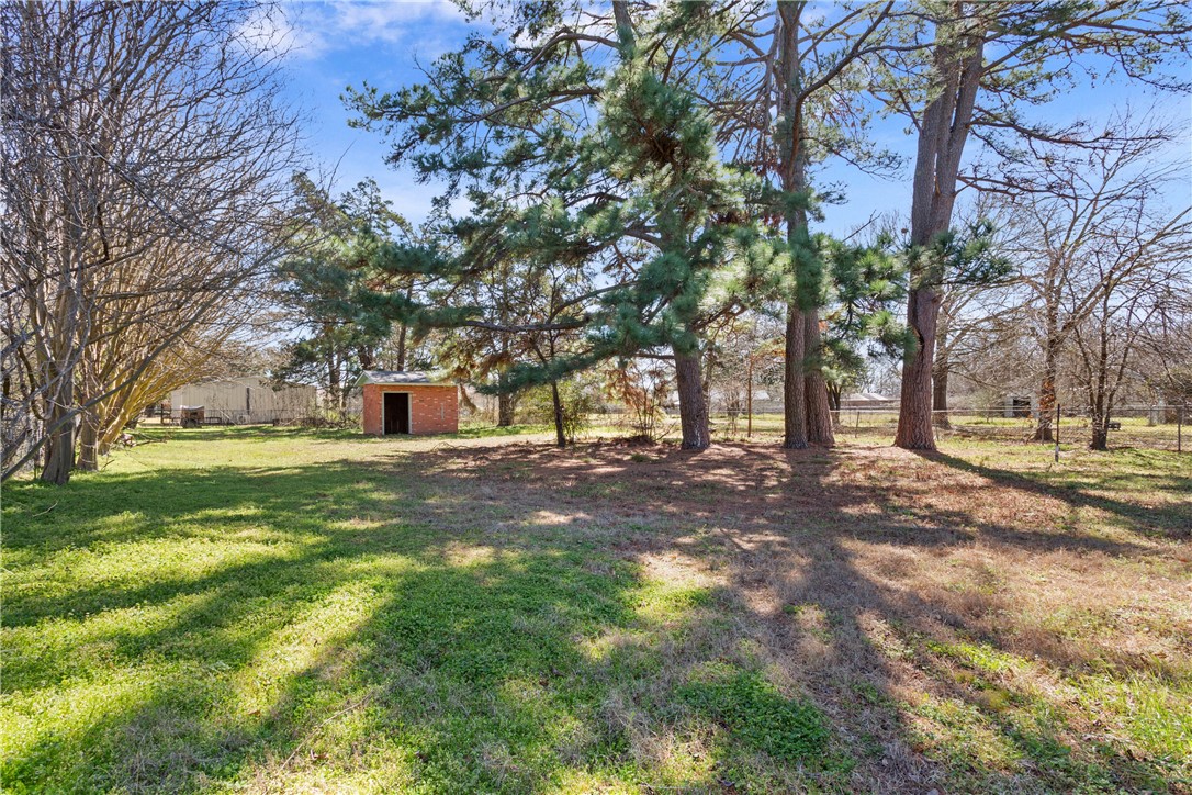 701 S 13th Avenue, Teague, Texas image 25