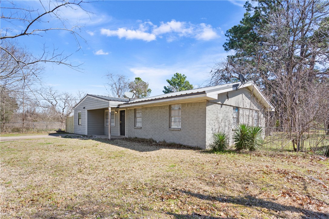 701 S 13th Avenue, Teague, Texas image 5