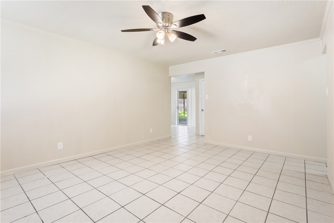 701 S 13th Avenue, Teague, Texas image 12