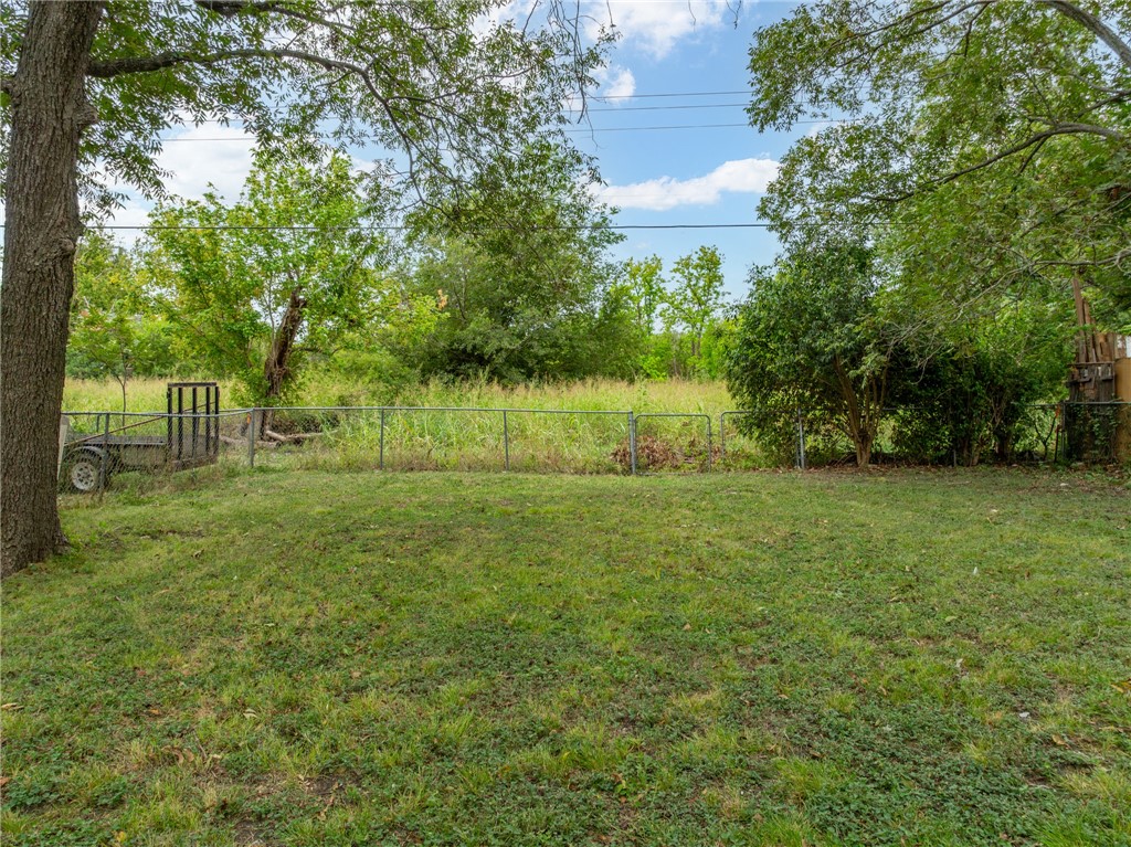 809 E Downs Avenue, Temple, Texas image 32