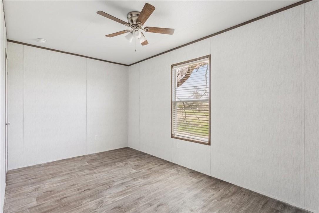 404 E Collins Street, Bremond, Texas image 18