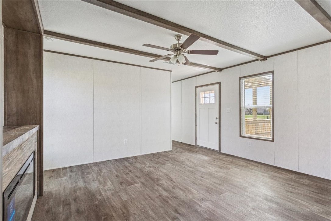 404 E Collins Street, Bremond, Texas image 6