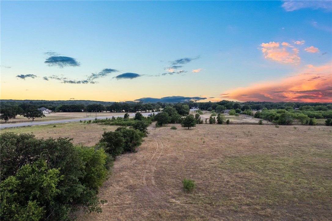 318 Wildbird Lane, Axtell, Texas image 8