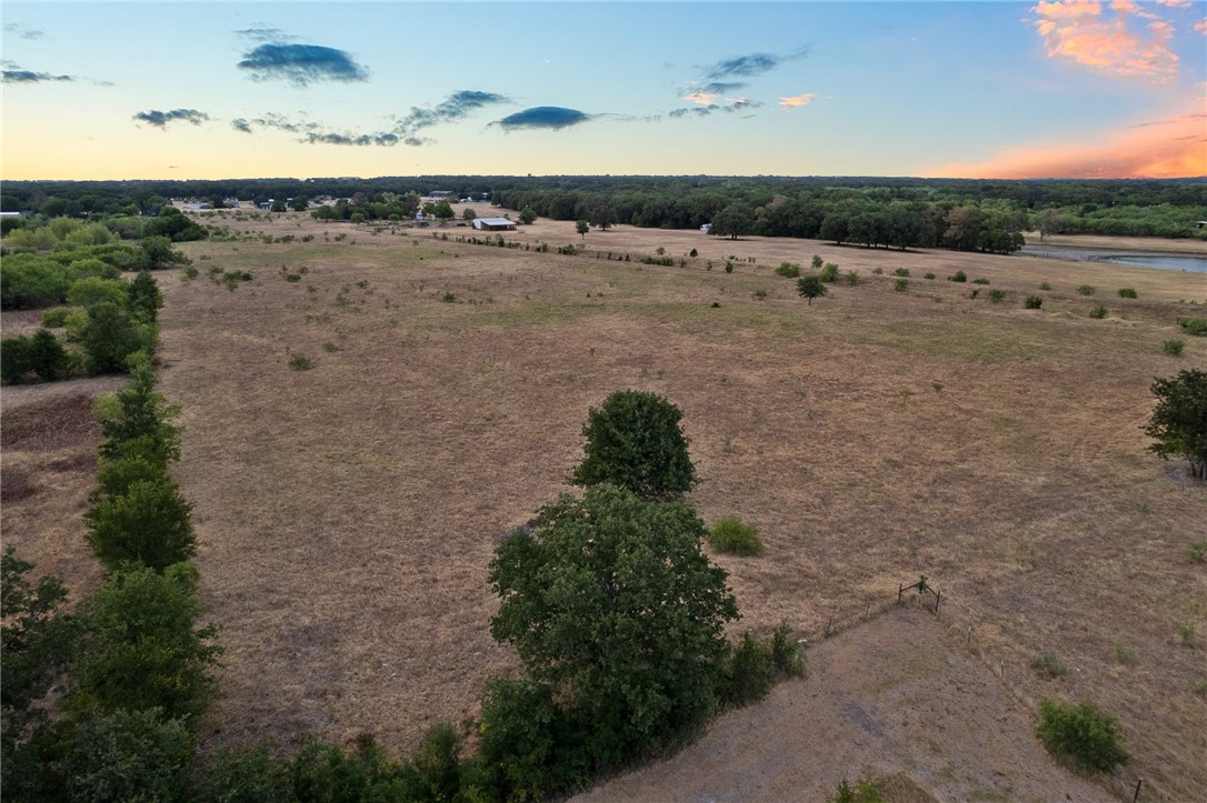 318 Wildbird Lane, Axtell, Texas image 5