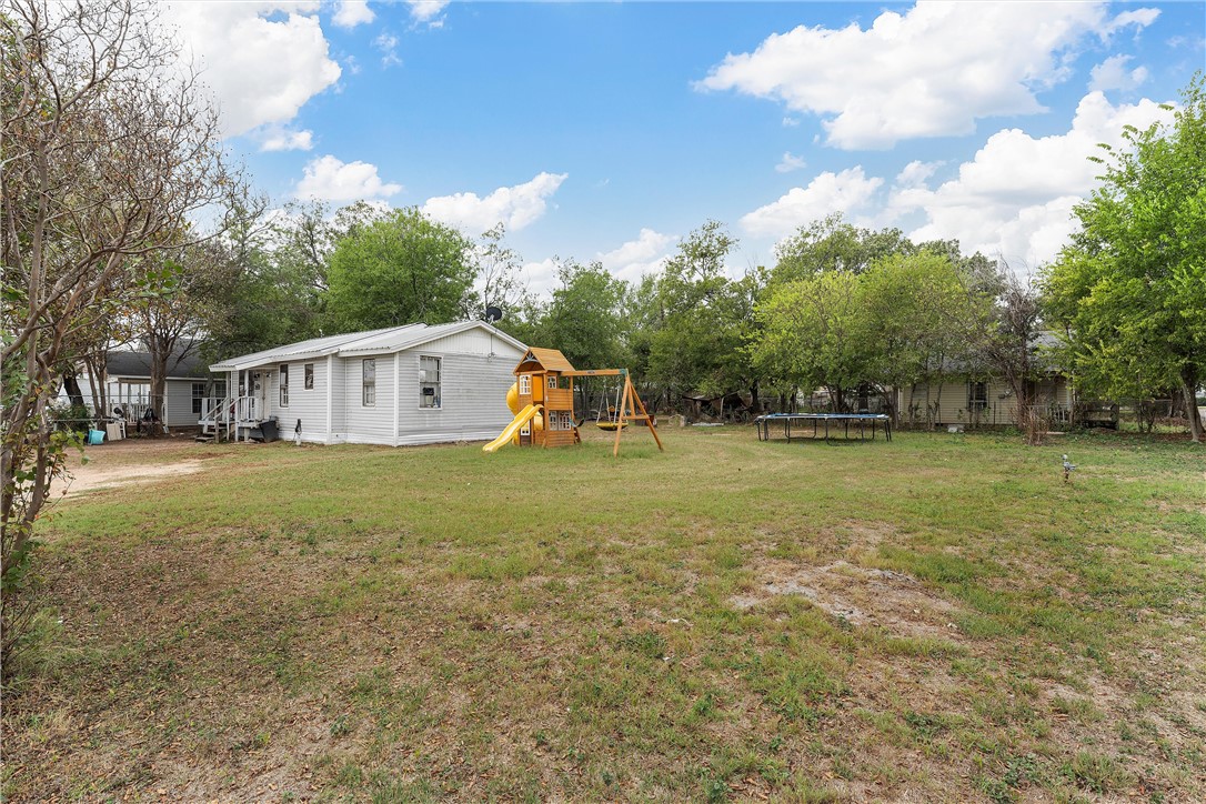 1418 Oaklawn Street, Bellmead, Texas image 16