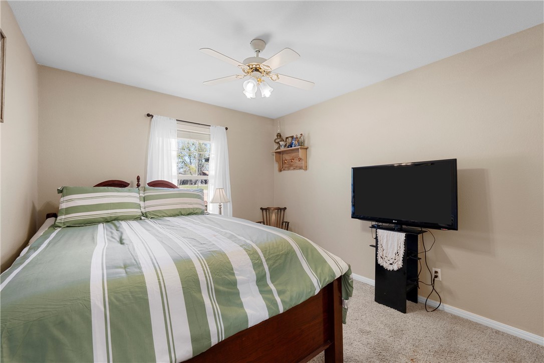 459 Maywood Drive, Woodway, Texas image 14