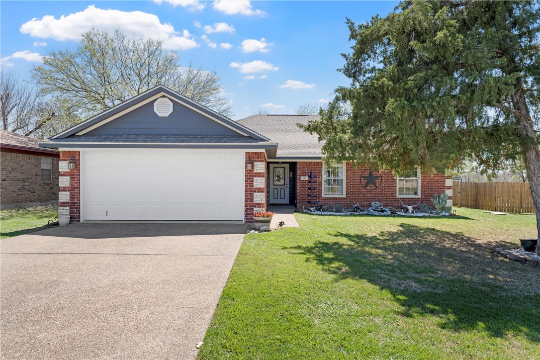 459 Maywood Drive, Woodway, Texas image 1