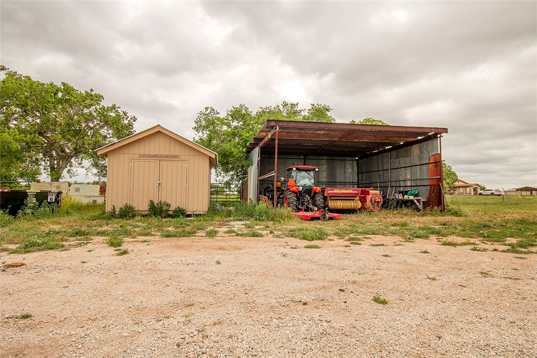 591 Cr 339, Moody, Texas image 25