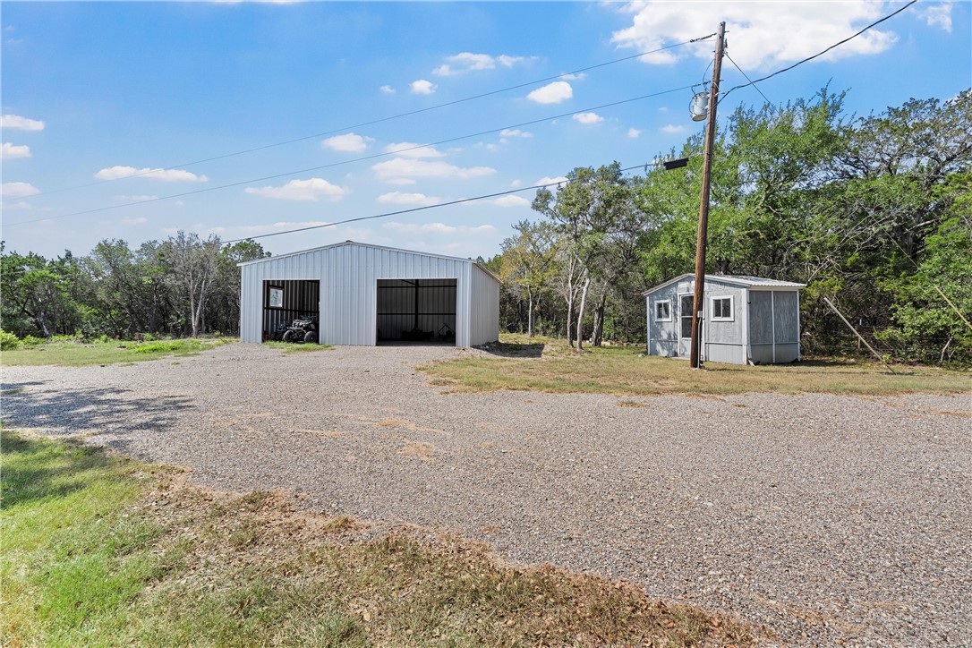 564 Cr 3135, Valley Mills, Texas image 25