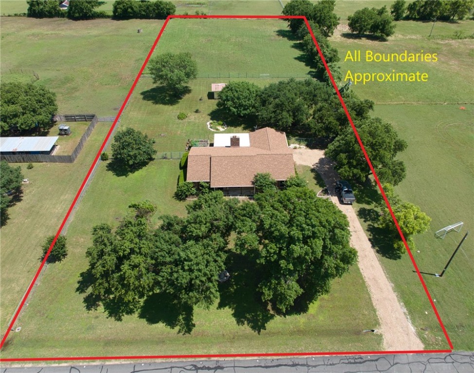 257 Earle Road, Hewitt, Texas image 2