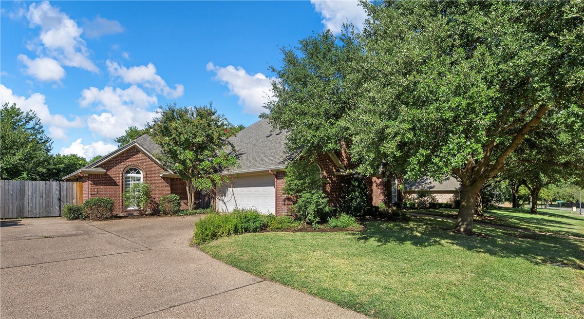 506 Stone Creek Ranch Road, McGregor, Texas image 2