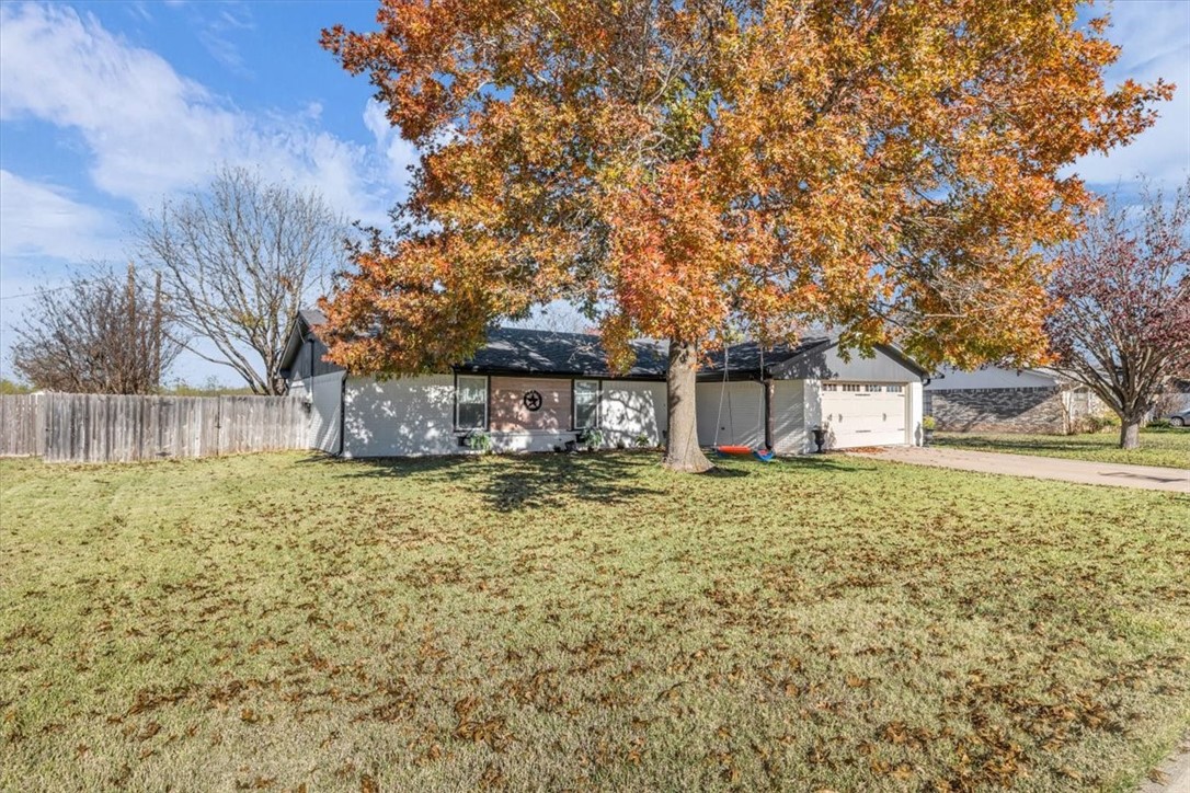 217 Valley View Drive, Waco, Texas image 3