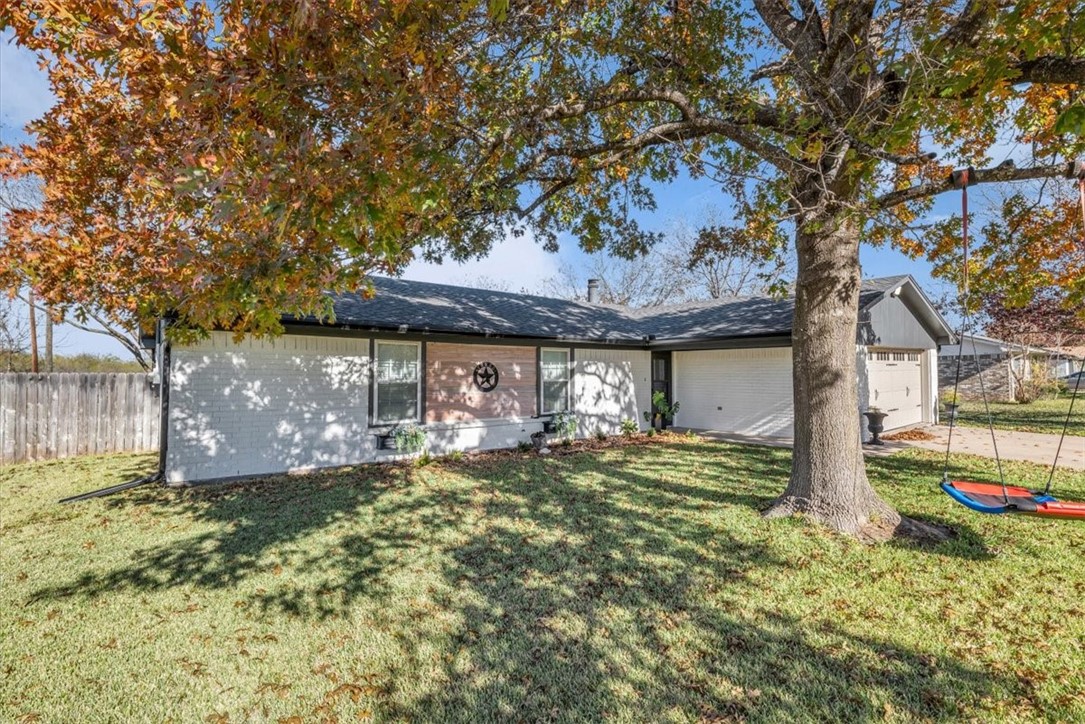 217 Valley View Drive, Waco, Texas image 4