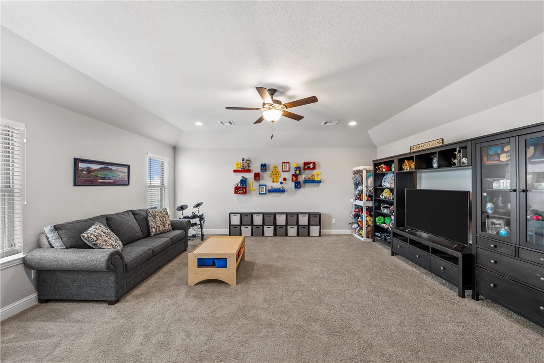 260 Oak Meadow Trail, McGregor, Texas image 29