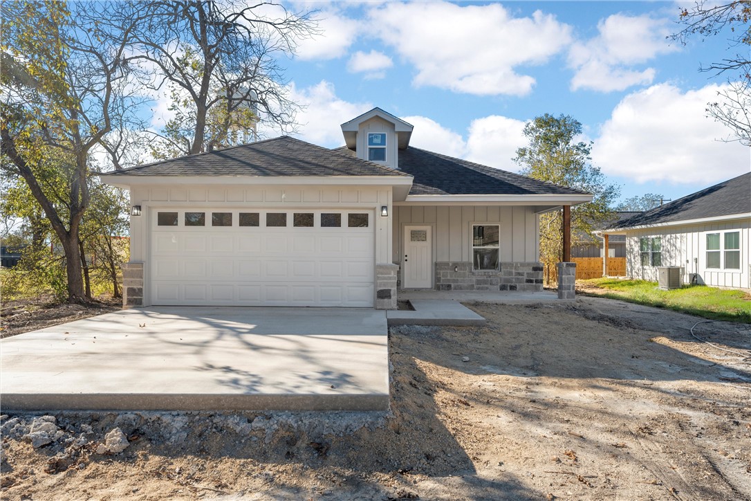 402 6th Street, Moody, Texas image 1