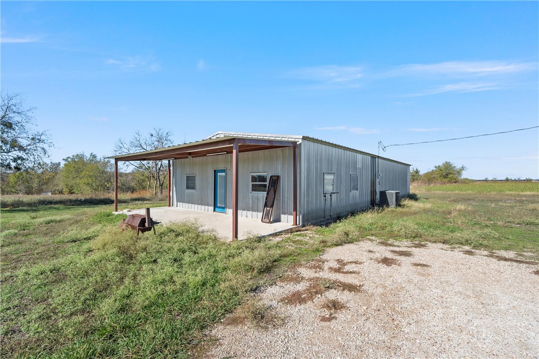 475 Cr 151, Riesel, Texas image 3