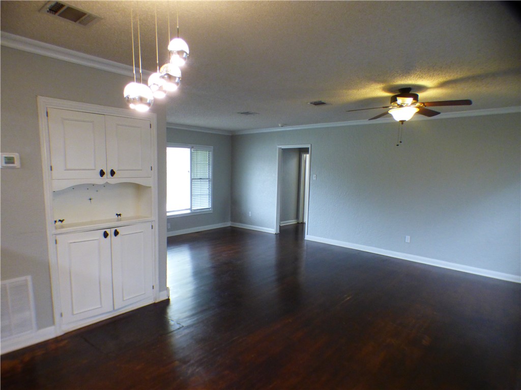 3801 Sanger Avenue, Waco, Texas image 5