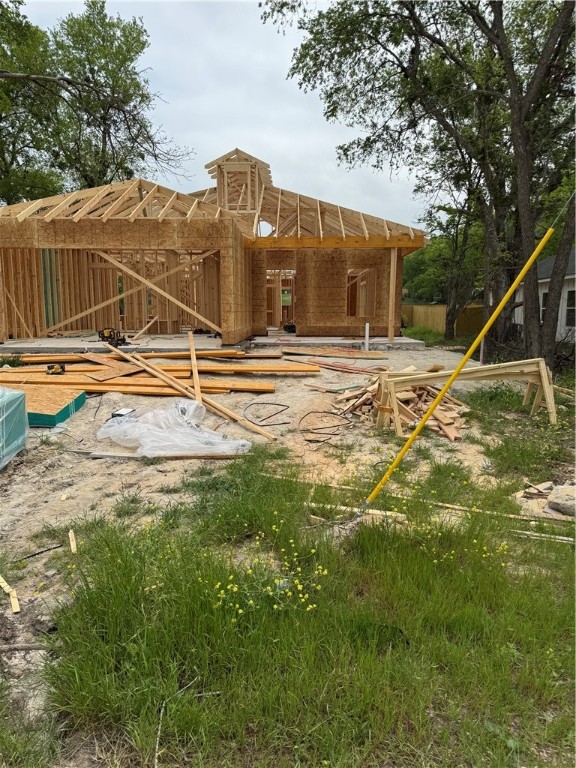 204 Old Country Road, Moody, Texas image 2