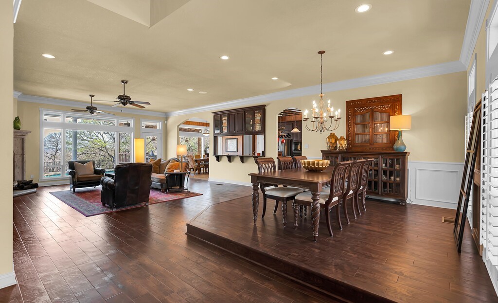 675 Cedar Canyon Road, Crawford, Texas image 5
