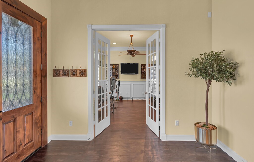 675 Cedar Canyon Road, Crawford, Texas image 22