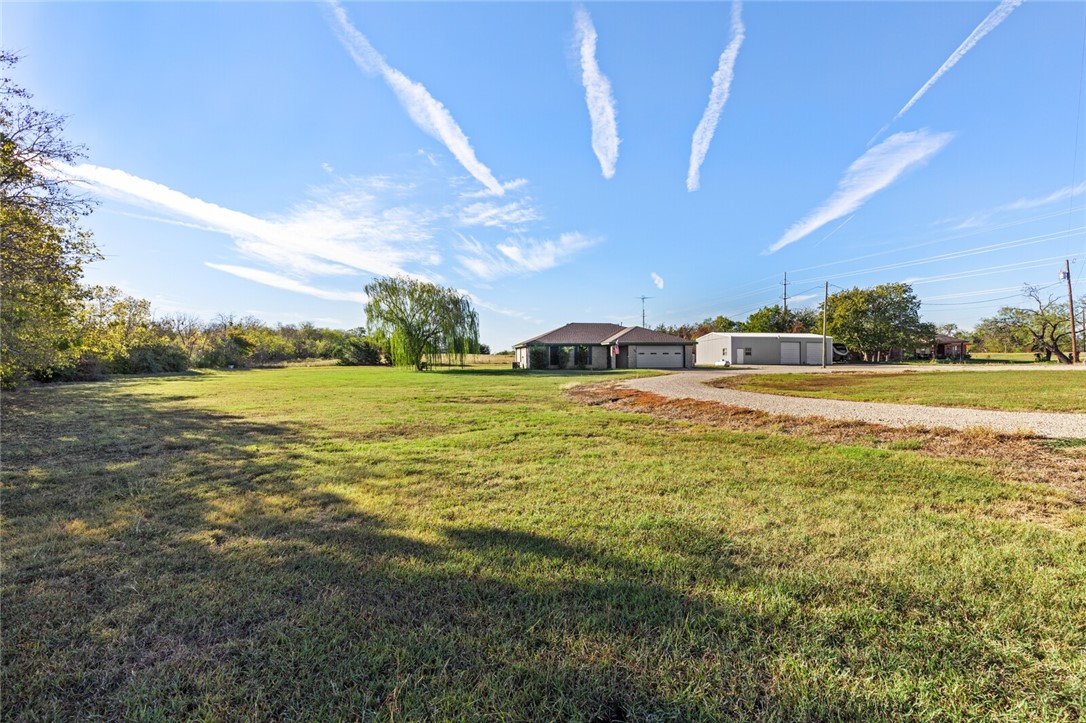 500 W Birch Street, Elm Mott, Texas image 3