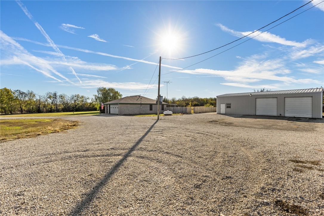 500 W Birch Street, Elm Mott, Texas image 9