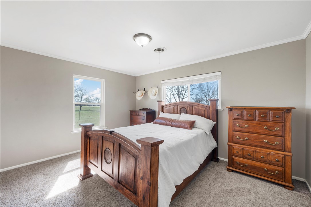 5132 Cedar Rock Parkway, Crawford, Texas image 24