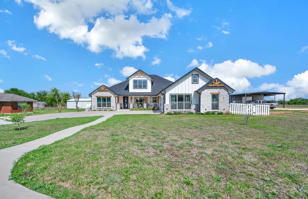 633 N Stovall Drive, Waco, Texas image 2