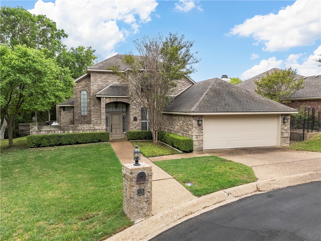 89 Sugar Creek Place Place, Woodway, Texas image 1