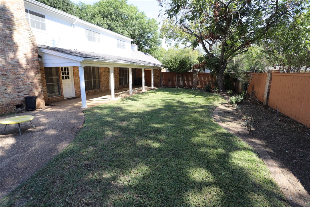 1000 W 6th Street, McGregor, Texas image 31