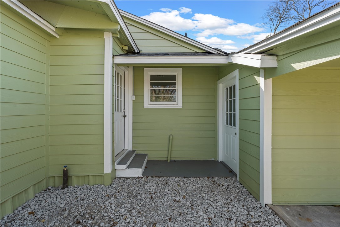 408 N Gresham Street, Marlin, Texas image 21