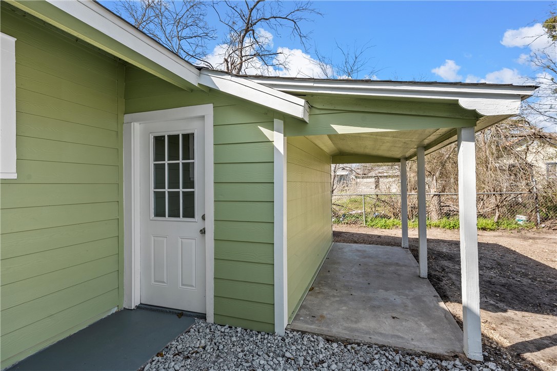 408 N Gresham Street, Marlin, Texas image 18