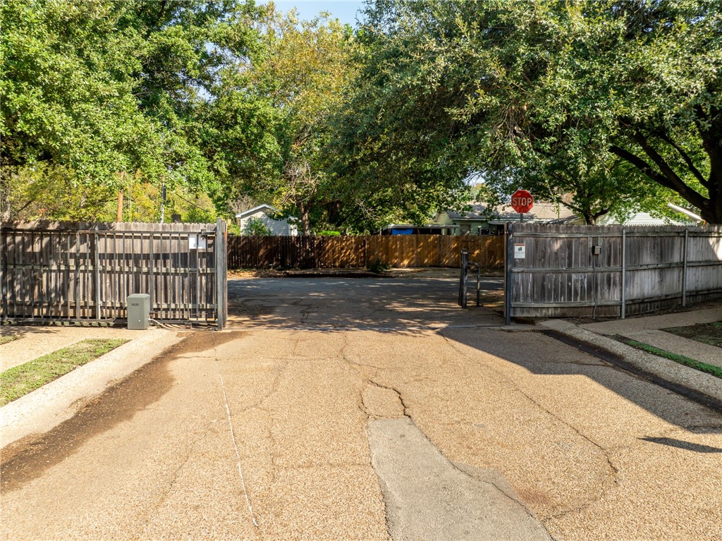 3809 Kimberly Drive, Waco, Texas image 30