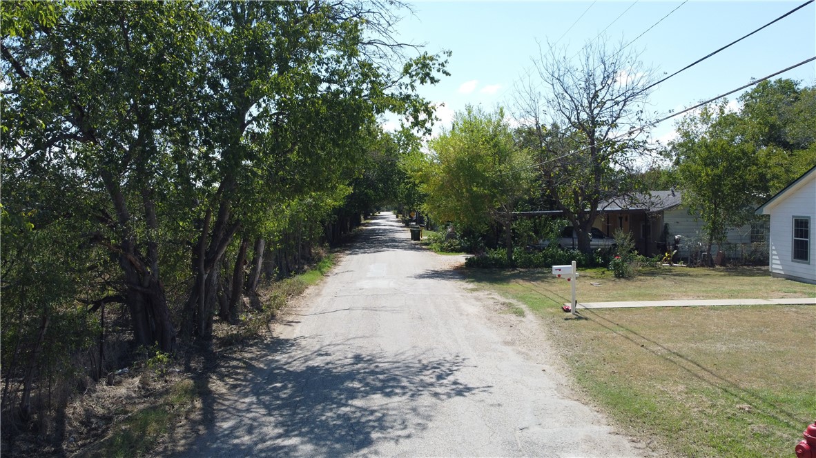 424 Camp Ground Road, Bellmead, Texas image 49