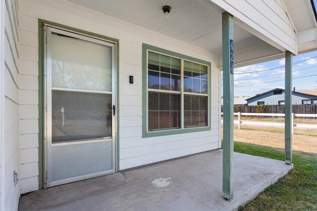 424 Camp Ground Road, Bellmead, Texas image 3