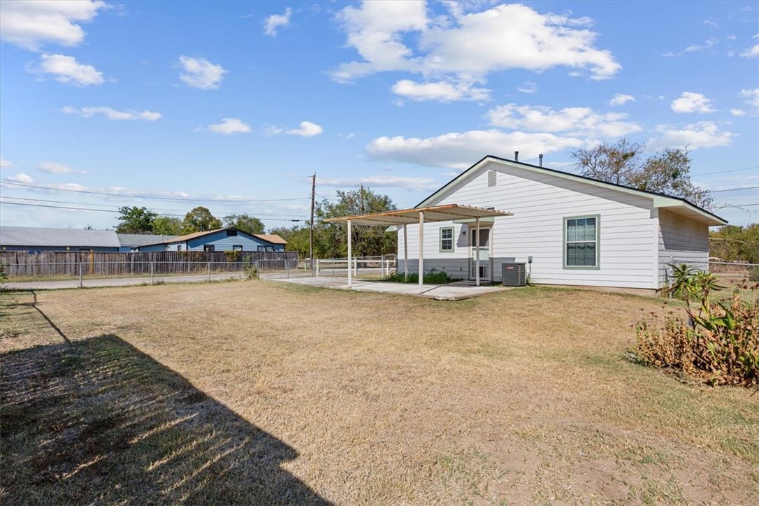 424 Camp Ground Road, Bellmead, Texas image 33