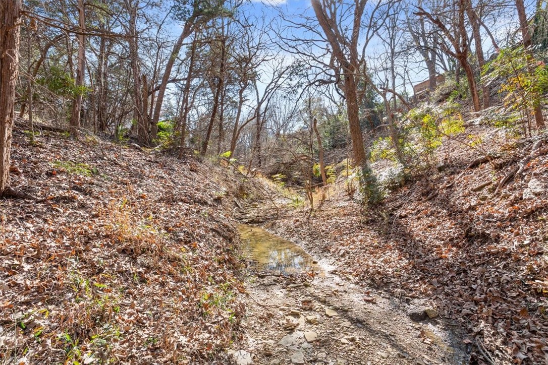 14049 Shadow Grove Circle, Woodway, Texas image 33