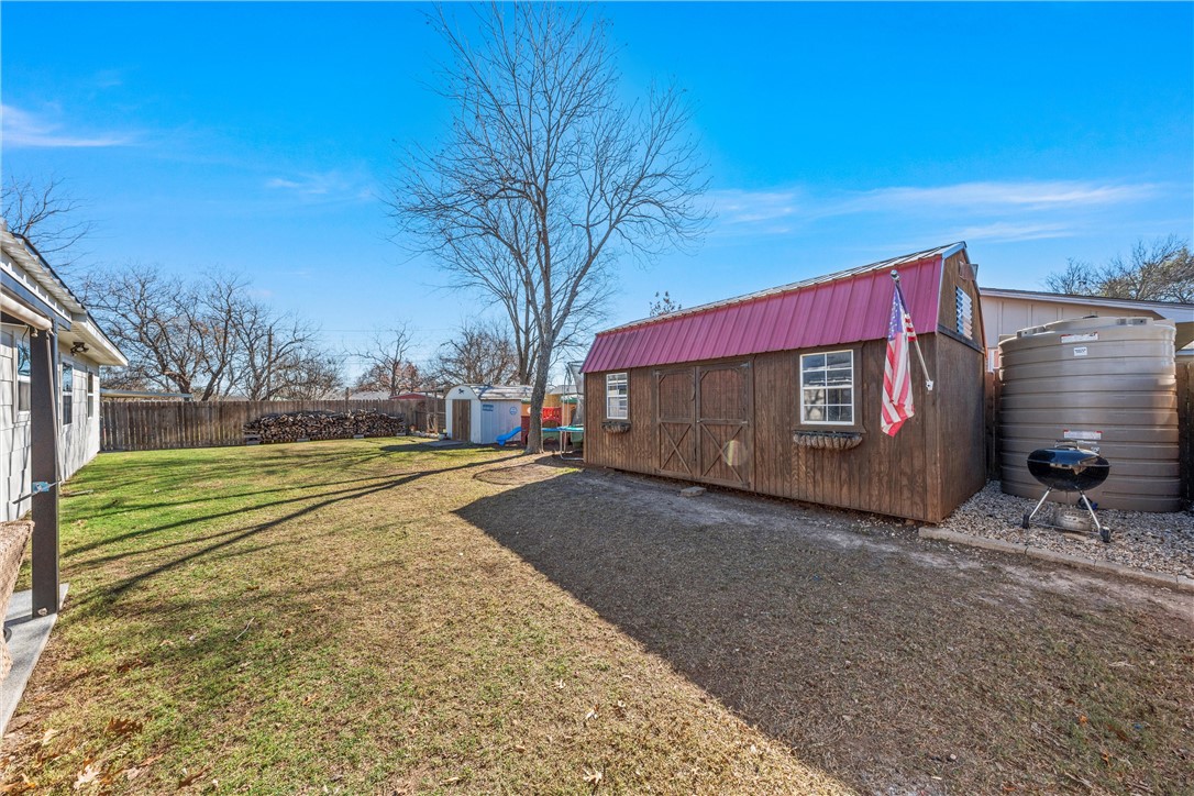 101 Redbud Circle, Hewitt, Texas image 35