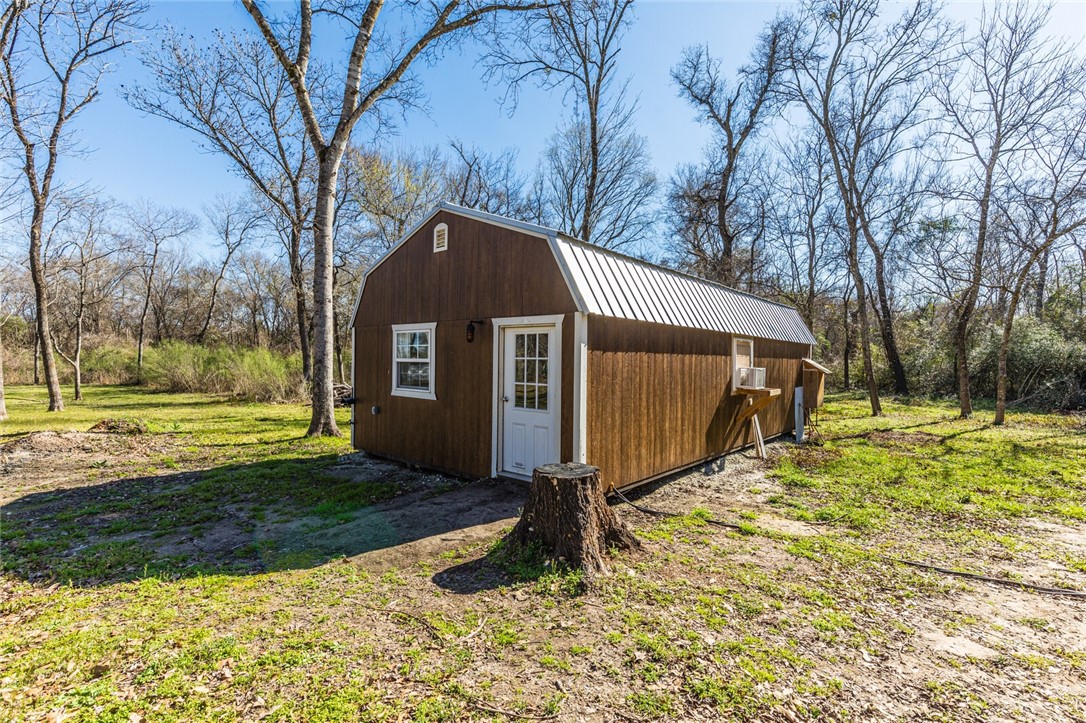 200 Pr 5825 A, Groesbeck, Texas image 28