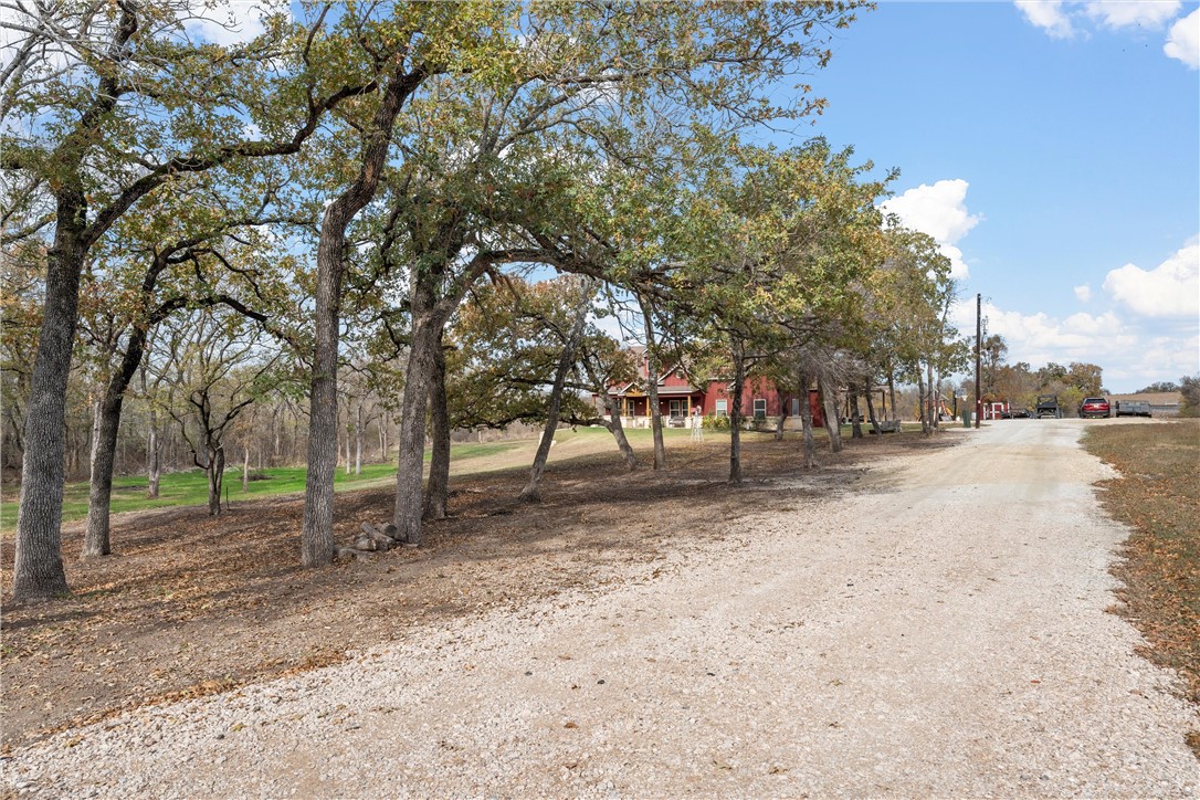 515 Shady Branch Court, Riesel, Texas image 25