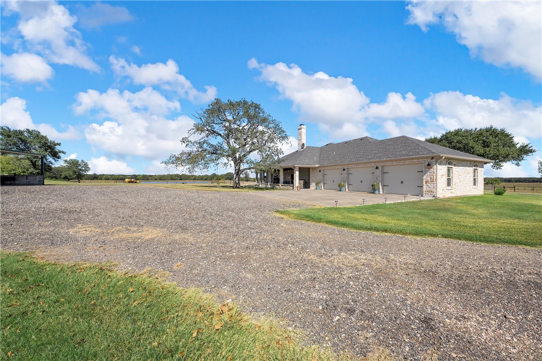 2485 Happy Swaner, Axtell, Texas image 38