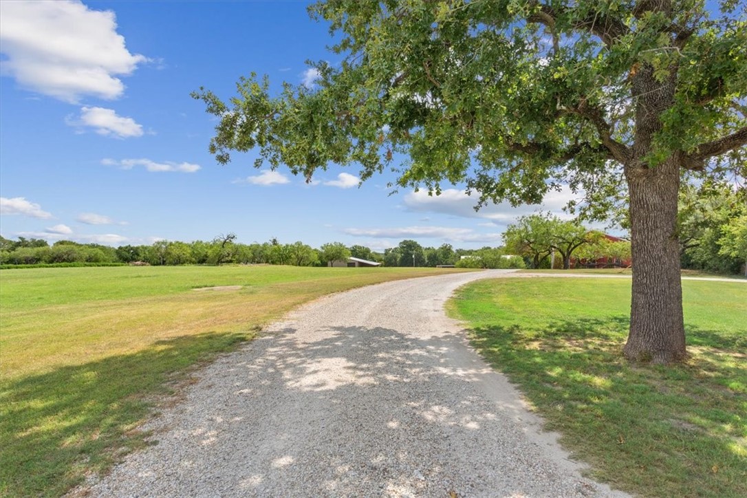 128 Deer Run Road, Valley Mills, Texas image 7