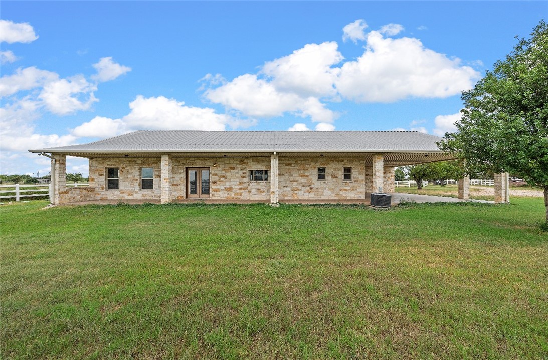 580 Winter Hawk, McGregor, Texas image 5