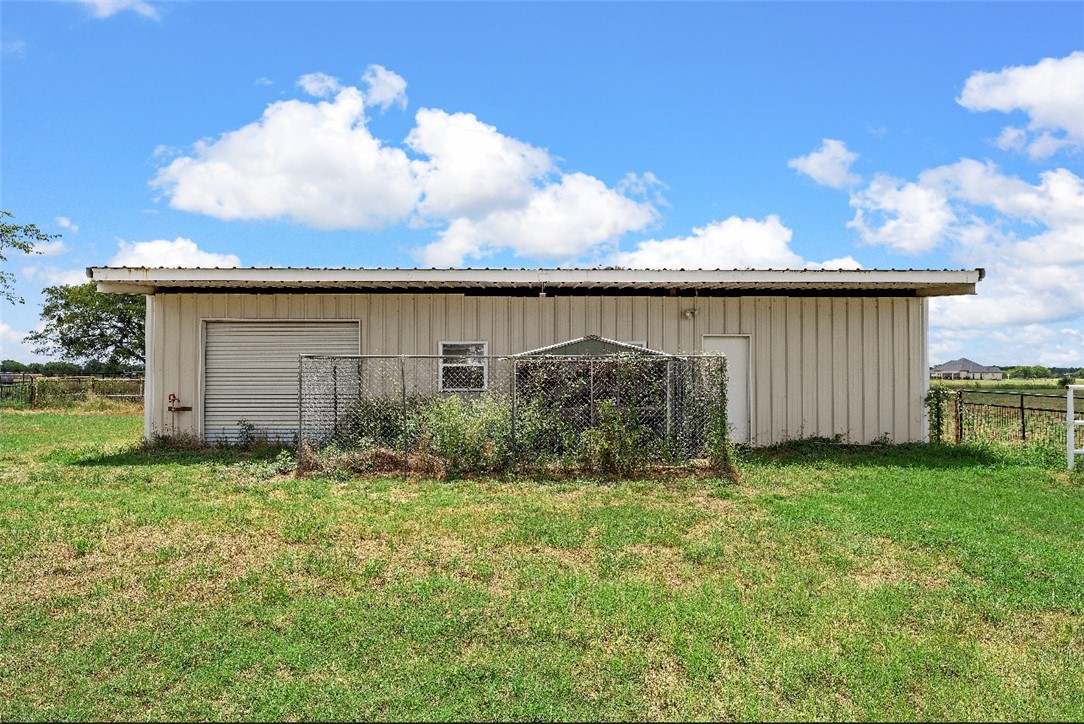 580 Winter Hawk, McGregor, Texas image 11