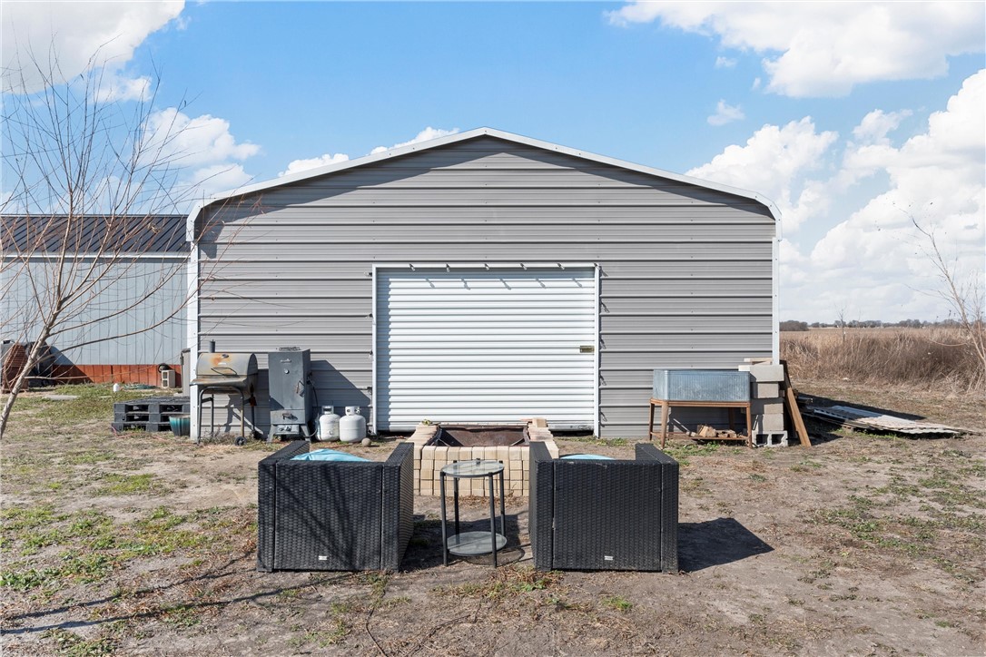 237 W Weinberger Road, West, Texas image 17