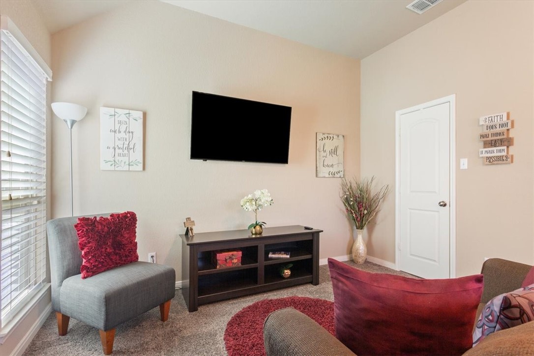 10708 Berwyn Drive, Waco, Texas image 5