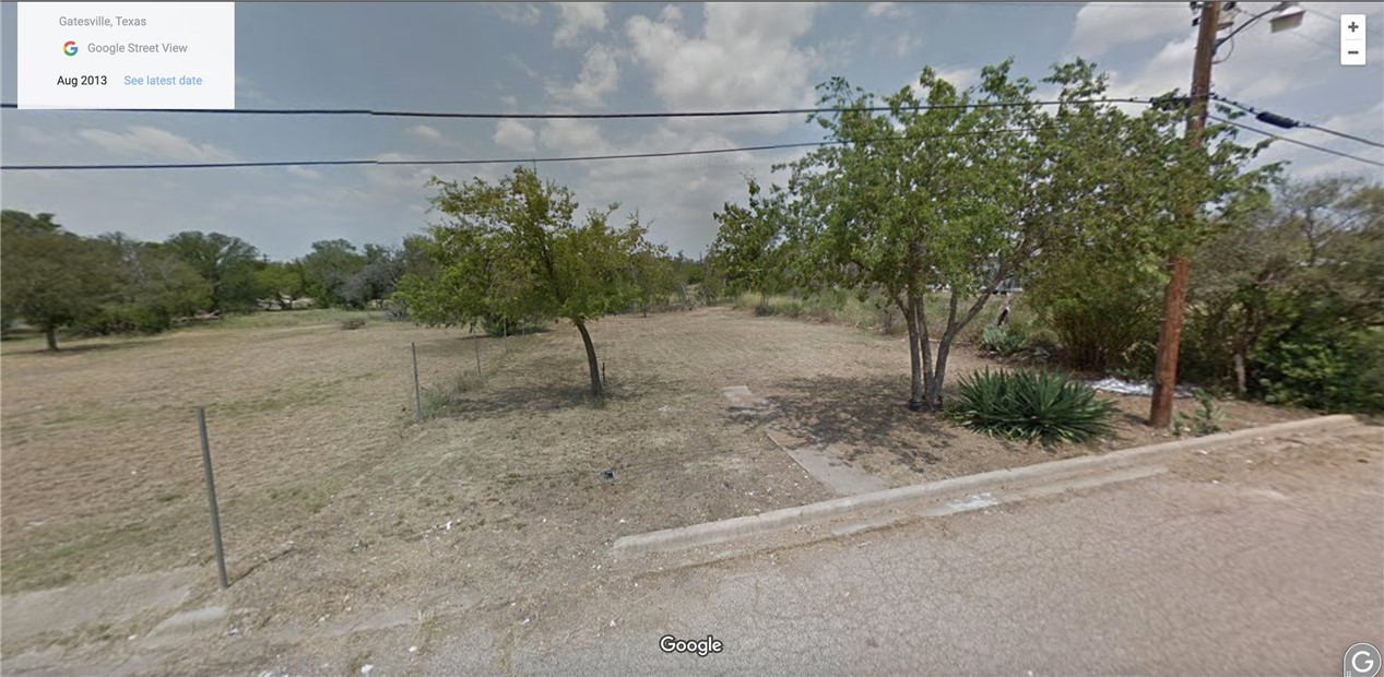 1307 St Louis Street, Gatesville, Texas image 2